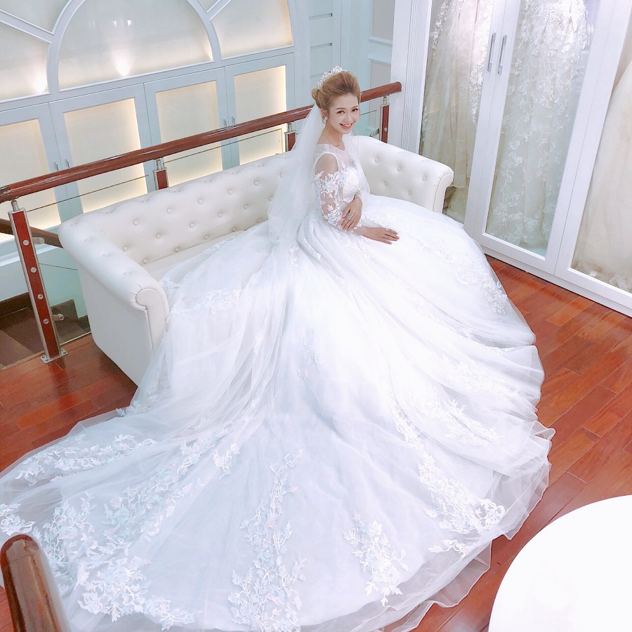 Ảnh viện áo cưới cho thuê váy ngày cưới đẹp nhất thiết kế new style